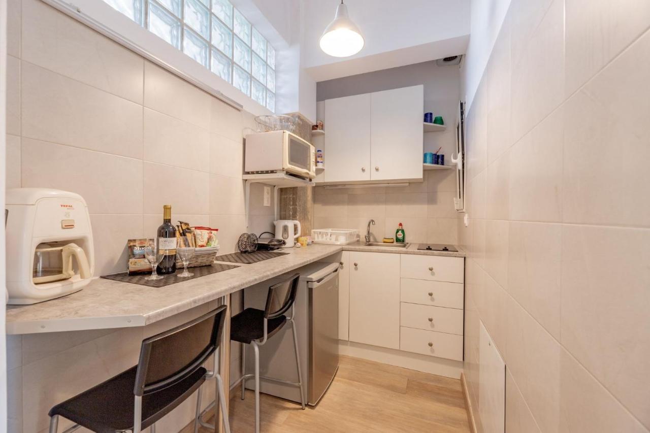 Renovated Lovely Apartment Near To Acropolis Athén Kültér fotó