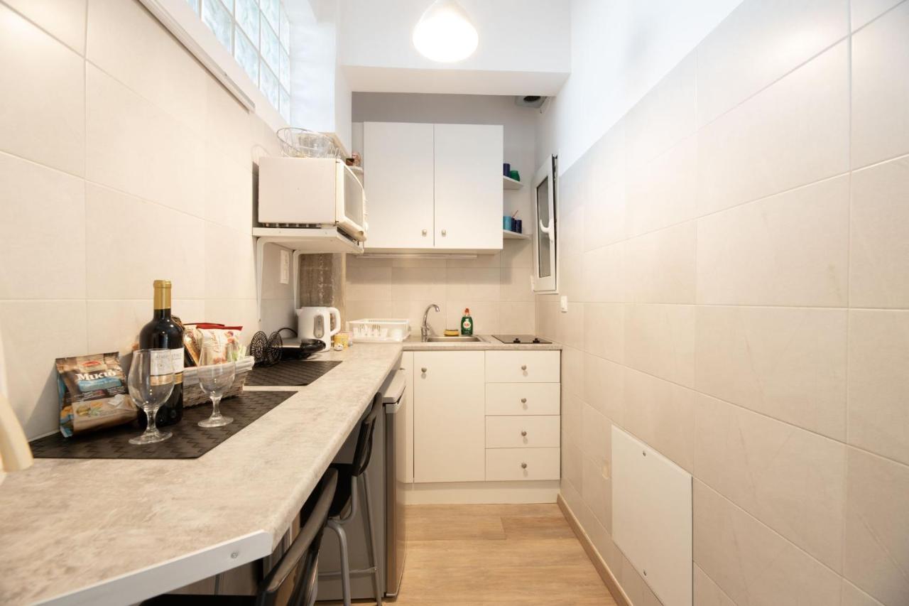 Renovated Lovely Apartment Near To Acropolis Athén Kültér fotó